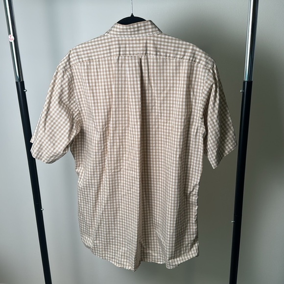 Eddie Bauer Plaid Short Sleeve Wrinkle Resistant Relaxed Fit Button Down Shirt - Picture 5 of 7